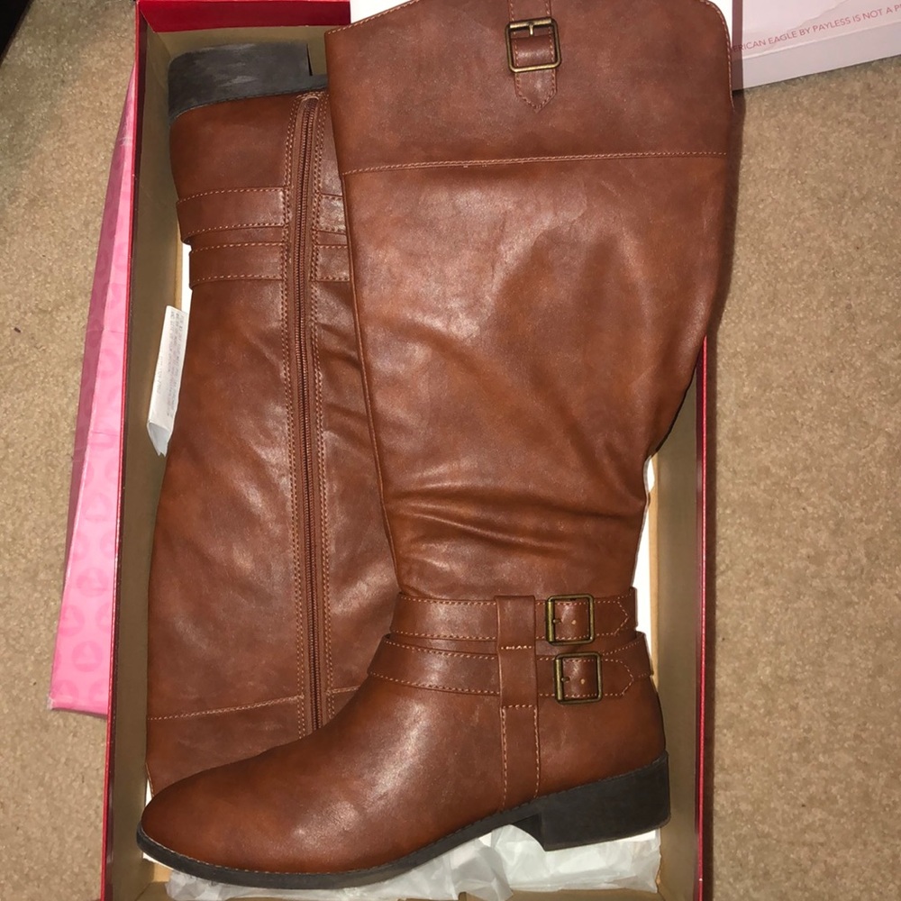 women’s size 12 and 13 shoes - Picture 3 of 6